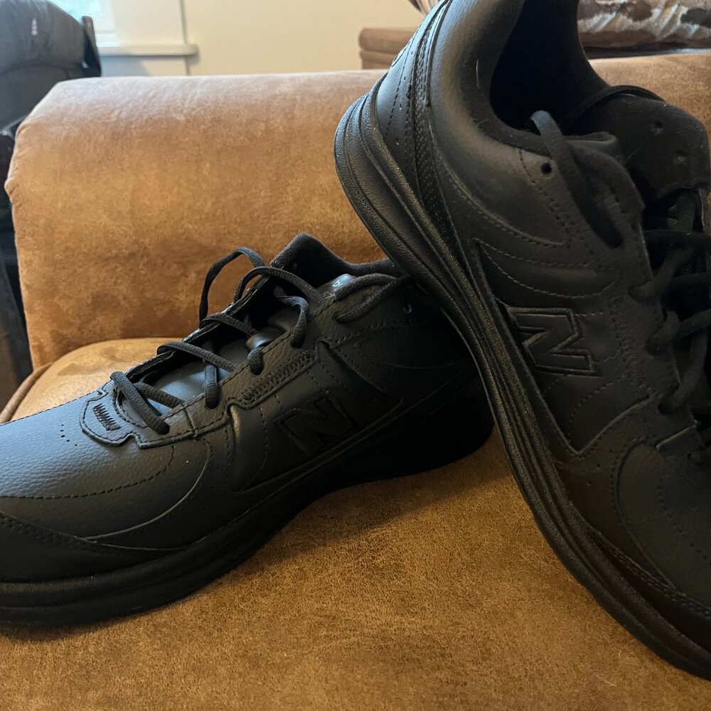 New Balance 577 Black Men's size 12